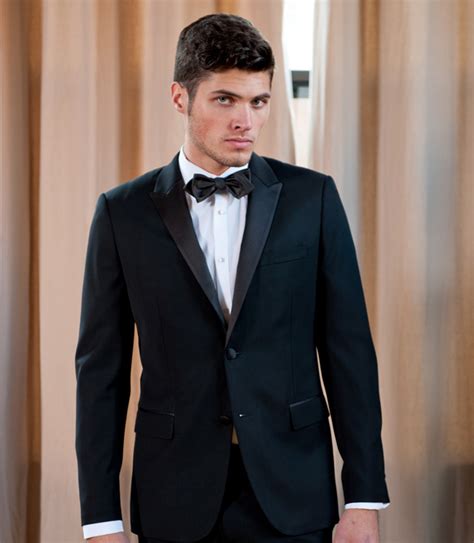 Formally modern tuxedo - Serving Chicagoland, Surrounding Suburbs and now in Indianapolis. Formally Modern Tuxedo is an independently owned formalwear operation, with each locale tailored to meet your needs. Whatever your …